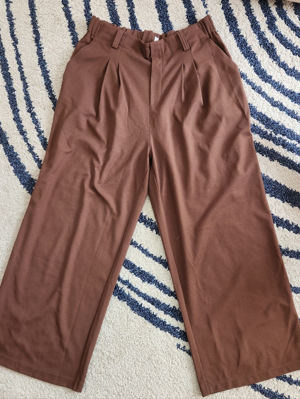HALARA - NWOT - Brown Waffle Pants, L Regular